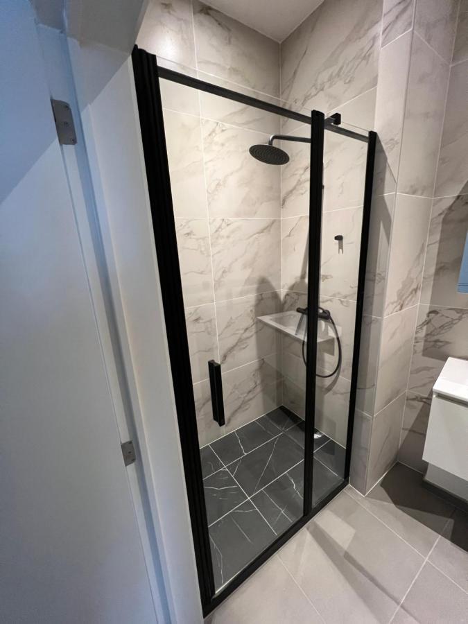 Luxury Brand New Apartment Bruksela Zewnętrze zdjęcie